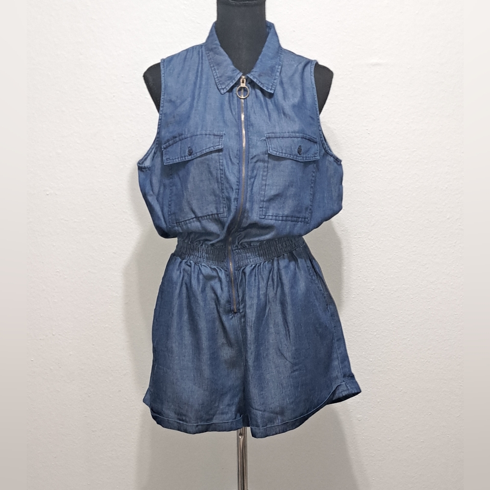 It's Fashion Romper Size XLarge.
